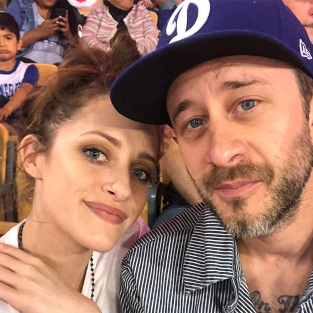 Carly Chaikin z Wolny/a